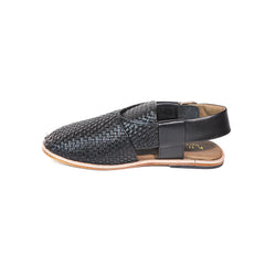 Knitting chappal